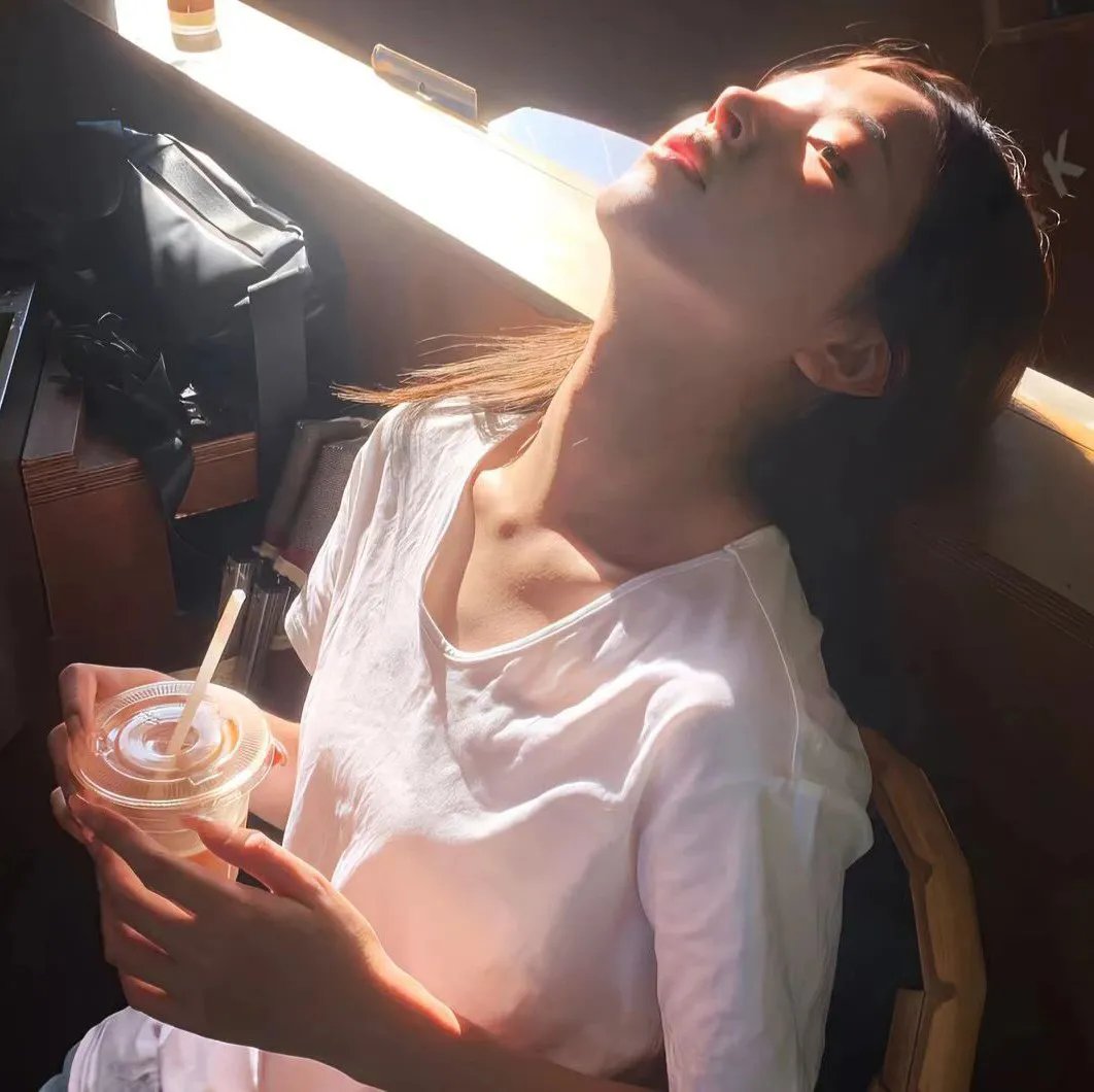 没有留下地址就离开了